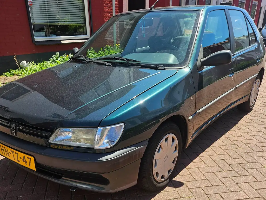 Peugeot 306 1994 из Европы — купить под ключ