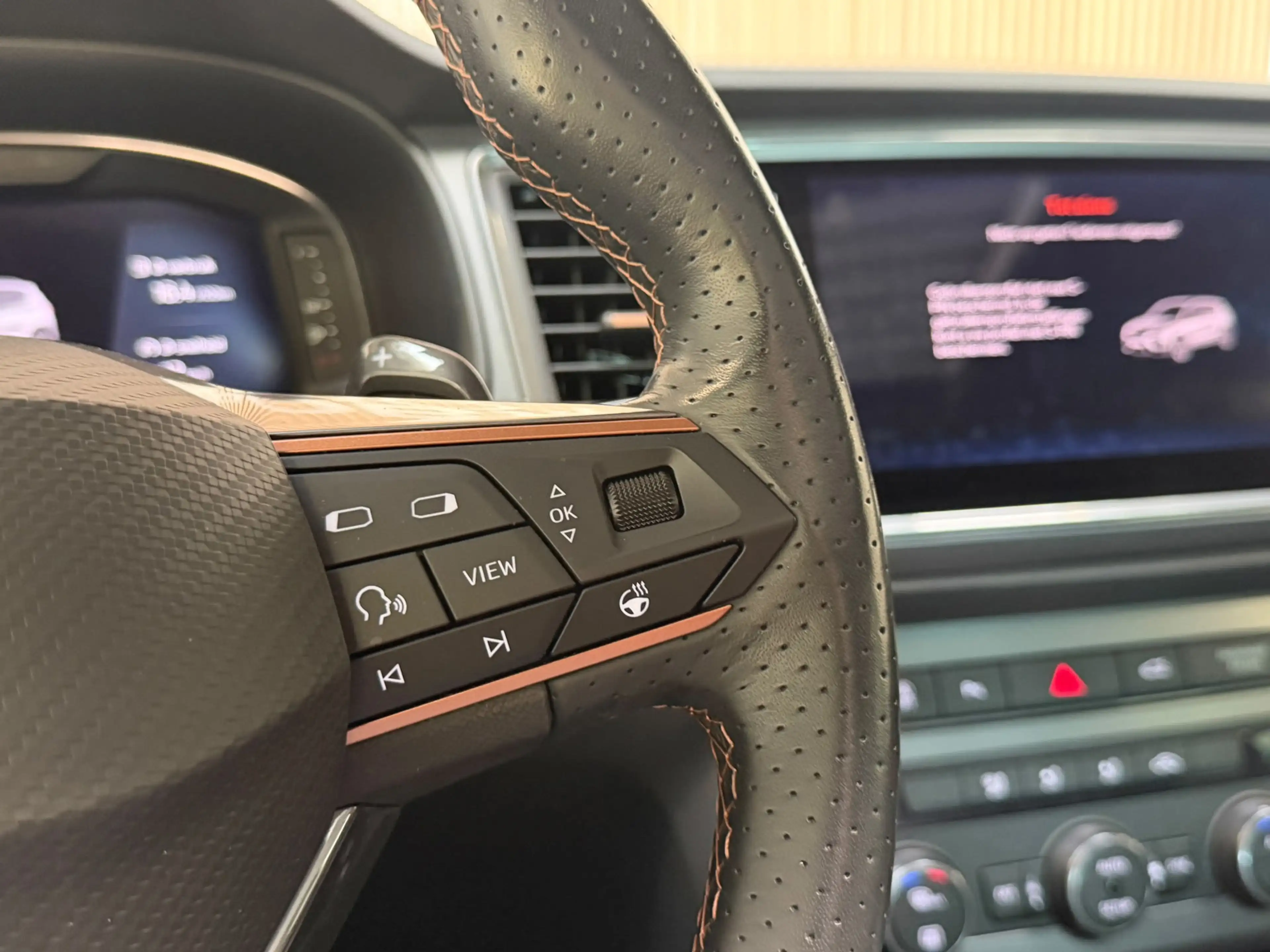 CUPRA Ateca 1.5 TSI ACT V - PANORAMADAK - KUIPSTOELEN - CAMERA — photo 9
