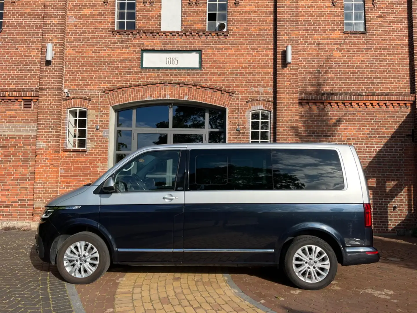 Volkswagen T6 Multivan T6.1 Multivan Generation Six DSG 1.Hand/ACC/AHK/ Kék - 2