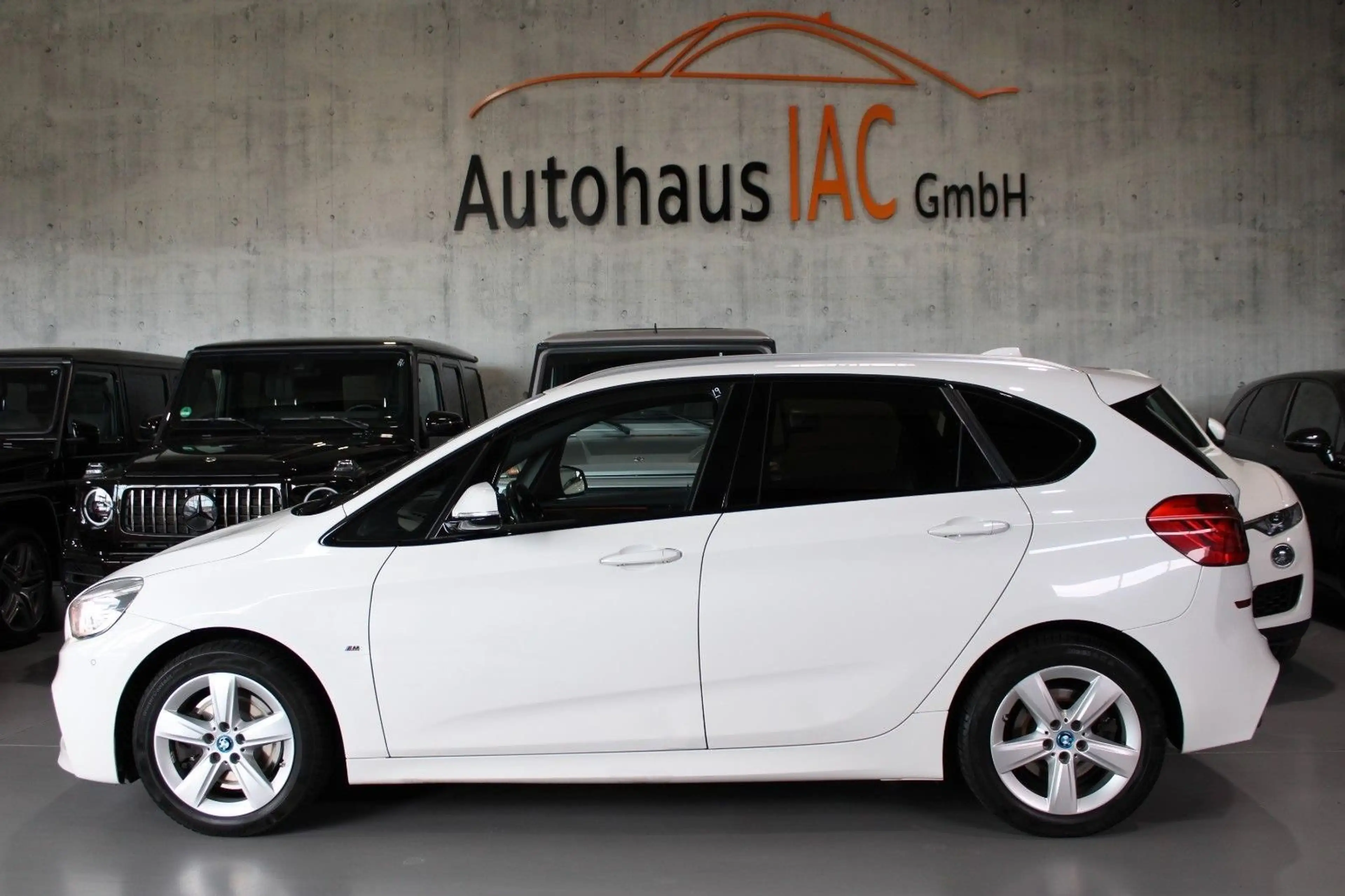 BMW 225 /M-Paket/NAVI/ALCANTARA/Xdrive — photo 7