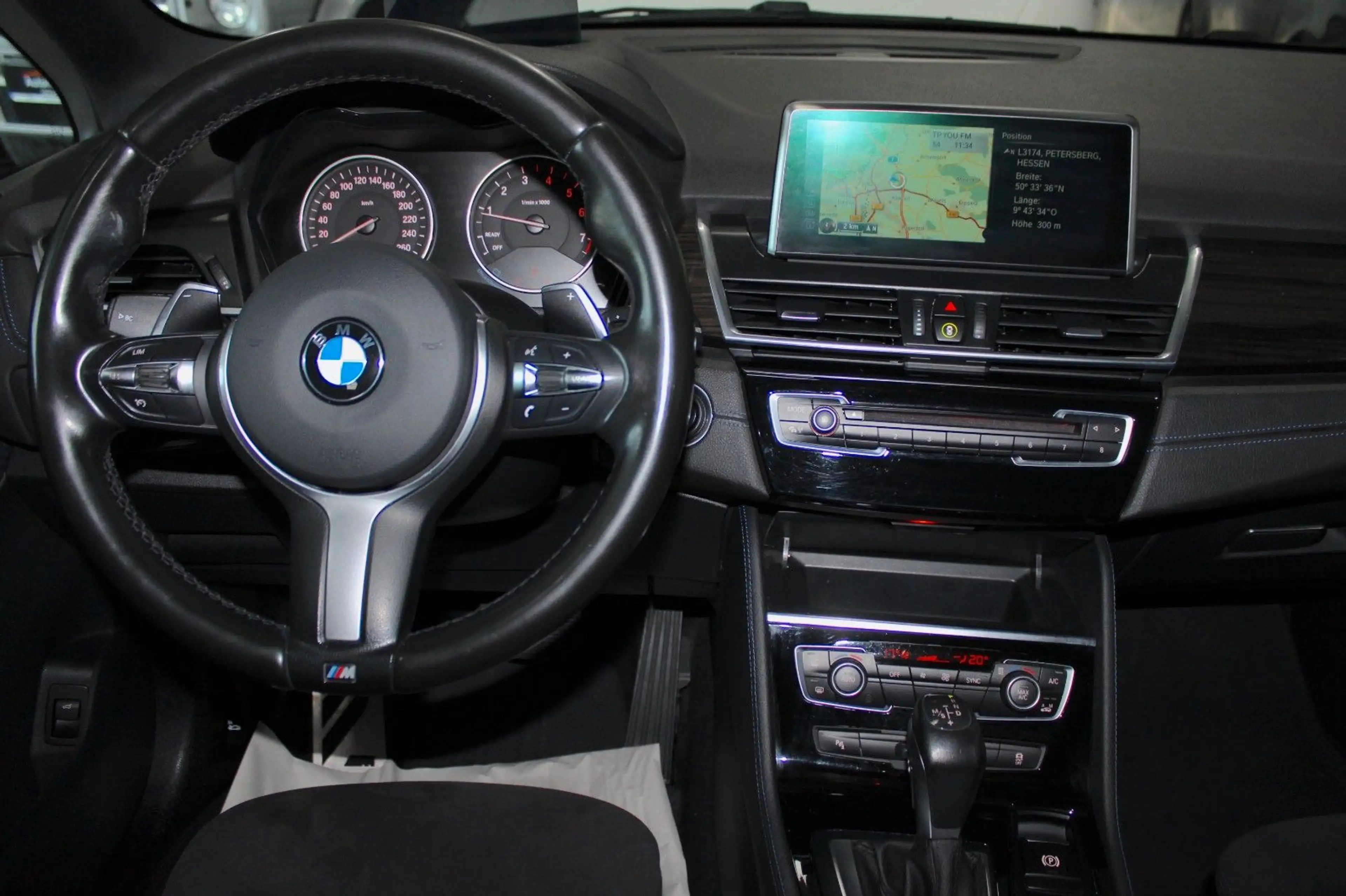 BMW 225 /M-Paket/NAVI/ALCANTARA/Xdrive — photo 11