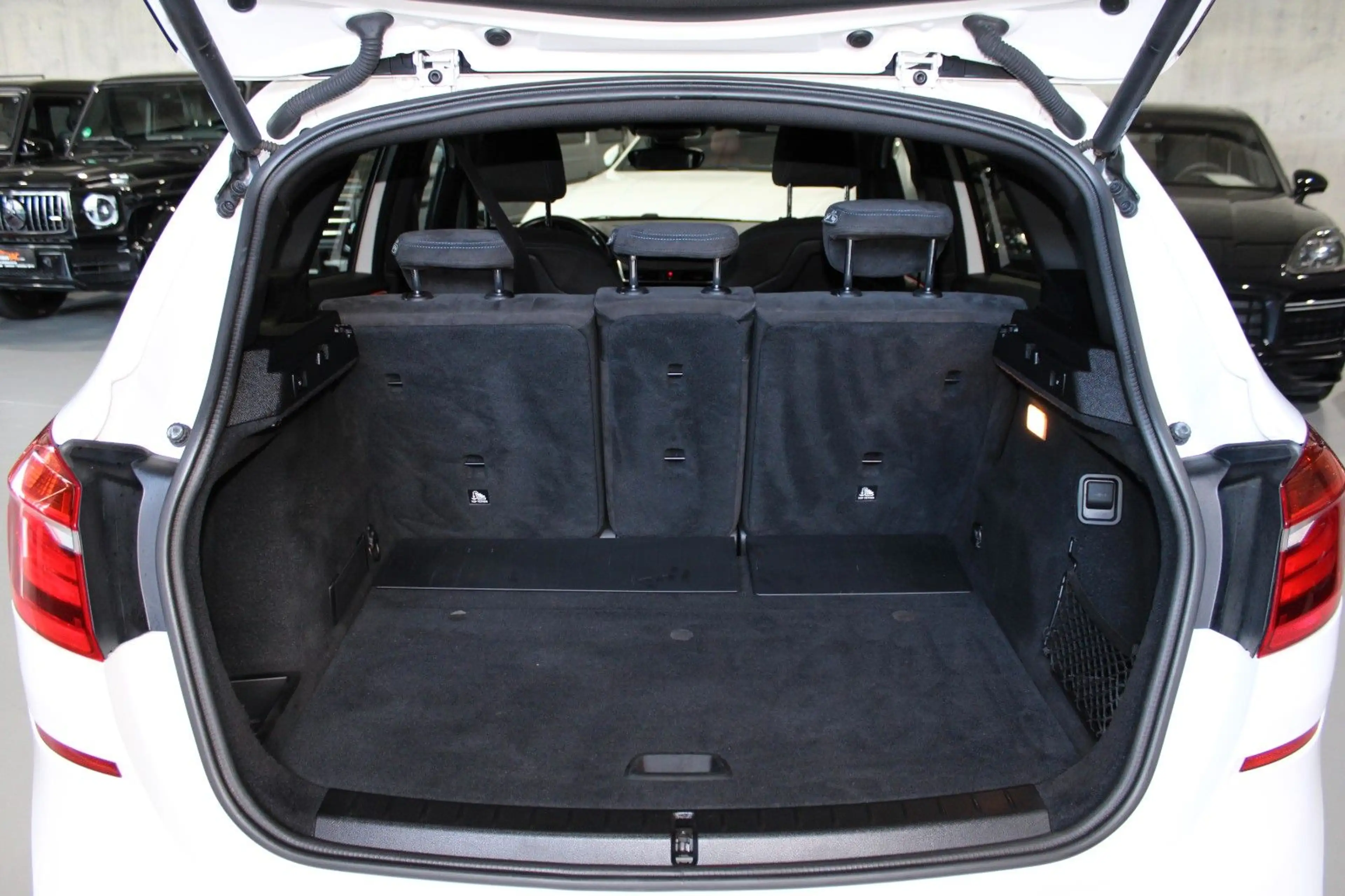 BMW 225 /M-Paket/NAVI/ALCANTARA/Xdrive — photo 6