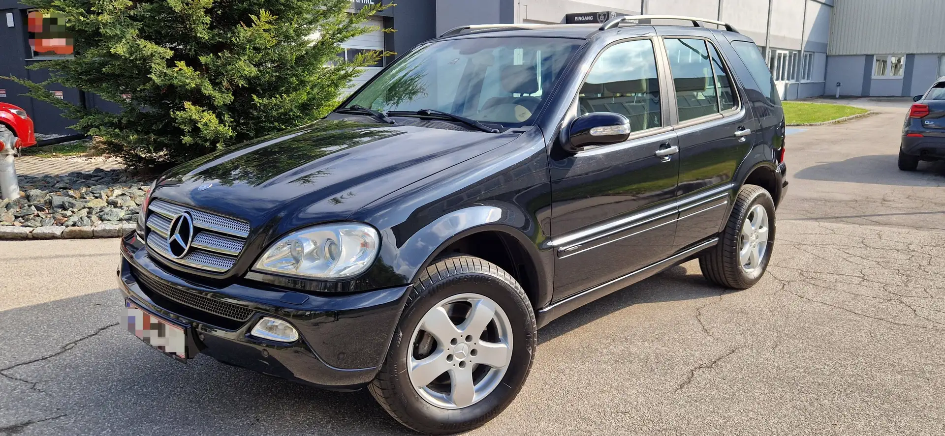 Mercedes-Benz ML 270 Final Edition Aut. 4x4 Schwarz - 1