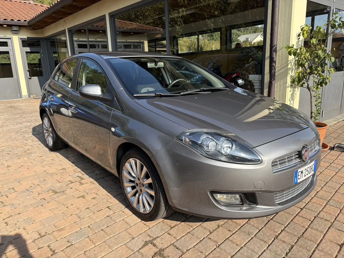 Fiat Bravo 1.6 mjt Dynamic 120cv Grigio - 1