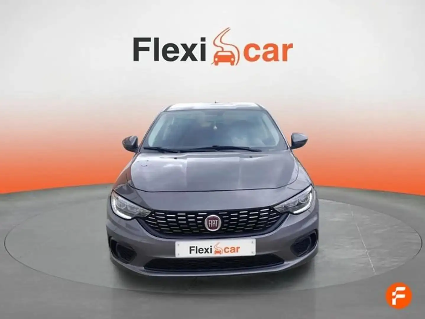 Fiat Tipo 1.3+Lounge+70kW+%2895CV%29+diesel+Mjet+5p. Gris - 2