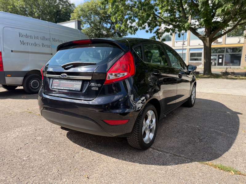 Ford Fiesta *KLIMAANLAGE*ALUFELGEN*SITZHEIZUNG*4/5-TÜR — photo 7
