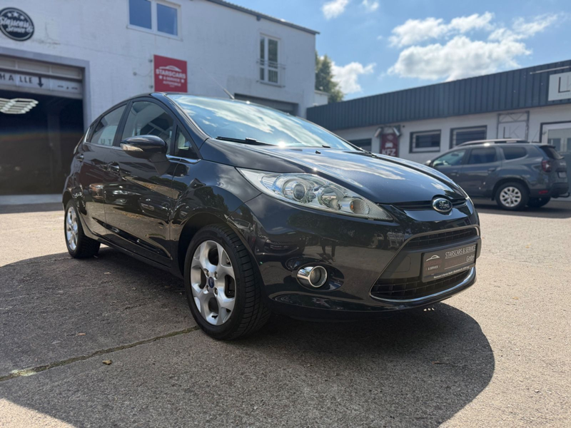 Ford Fiesta *KLIMAANLAGE*ALUFELGEN*SITZHEIZUNG*4/5-TÜR — photo 3