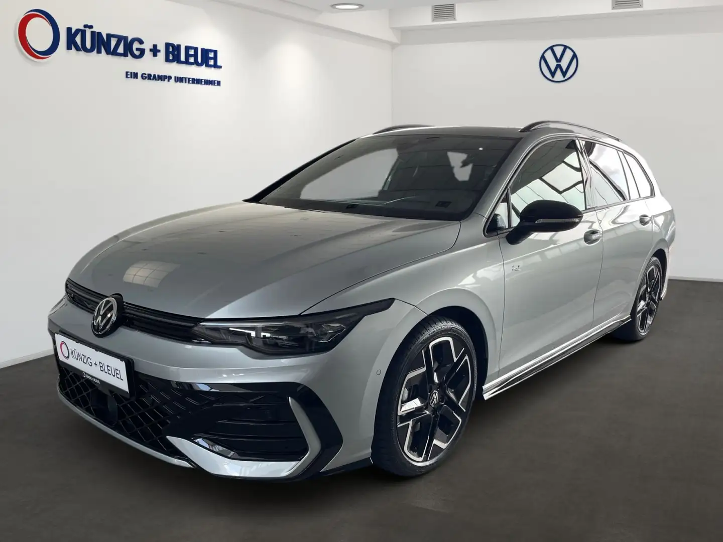 Volkswagen Golf Variant R-Line 2,0 l TDI DSG PANO+AHK+KAMER Argent - 2