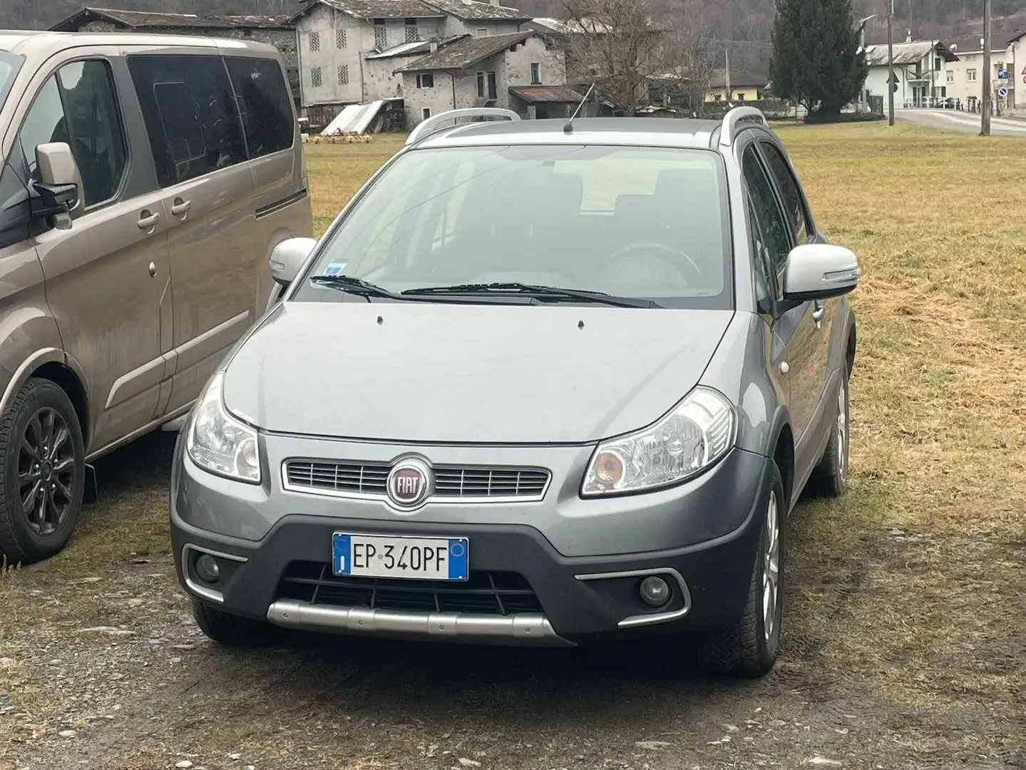 Fiat Sedici Sedici  4x4 Gri - 1
