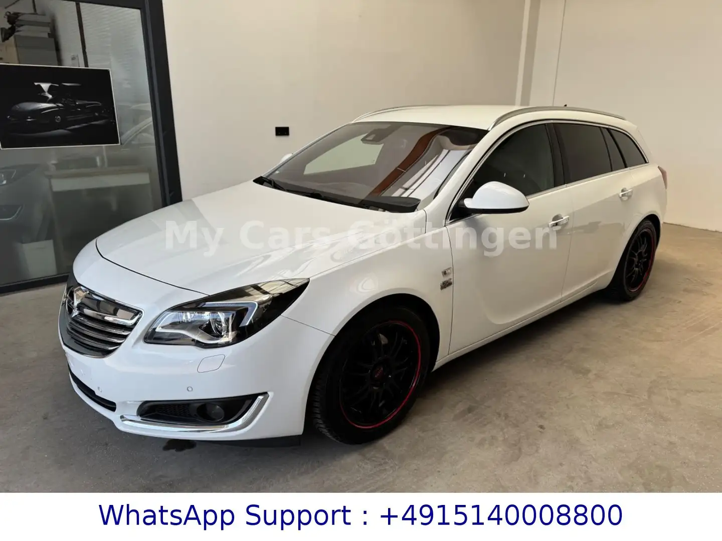 Opel Insignia A Sports Tourer 2.0 Business OPC-Line Weiß - 1