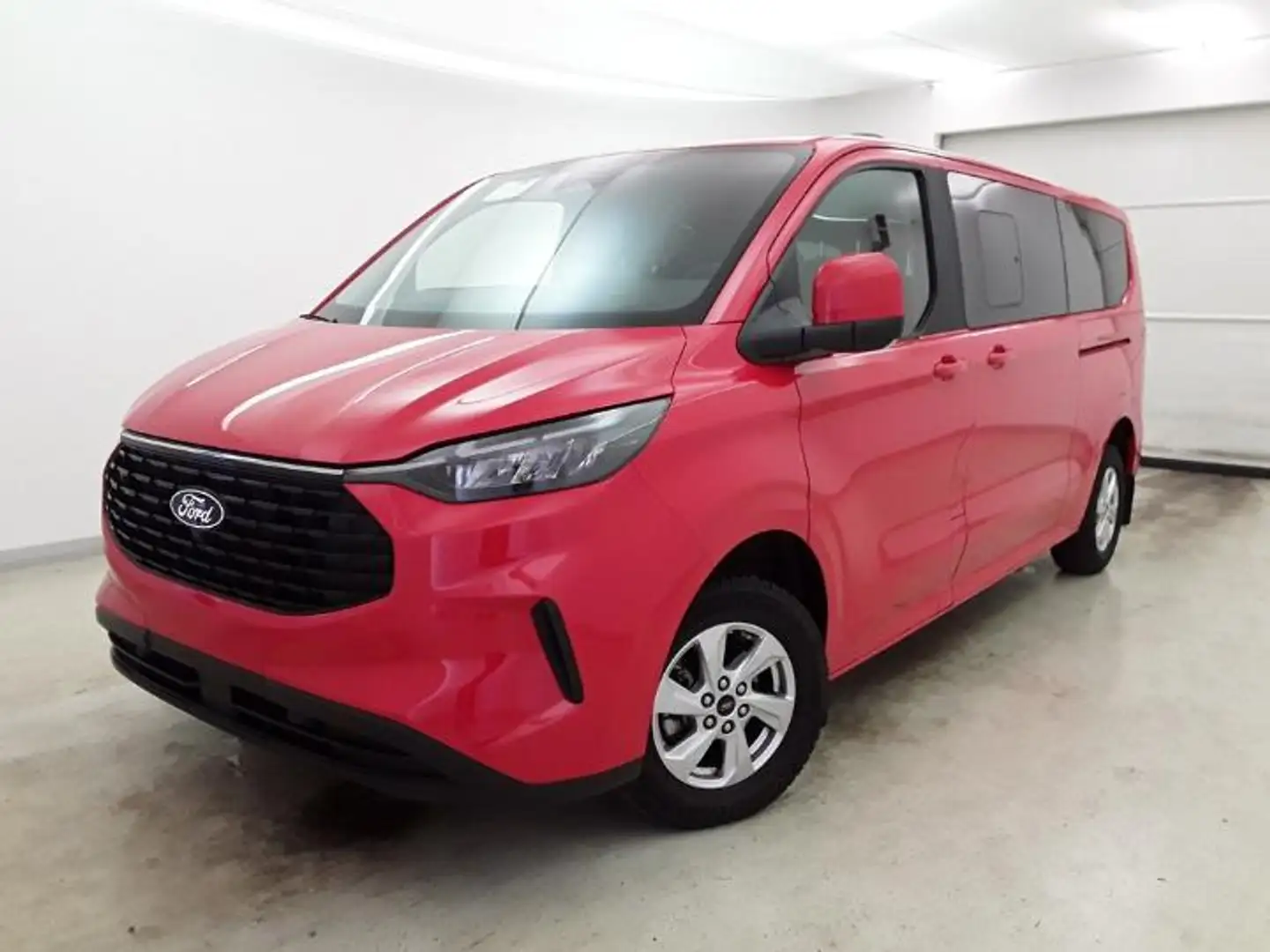 Ford Tourneo Custom 320 L2H1 VA Autm. Titanium Rouge - 1