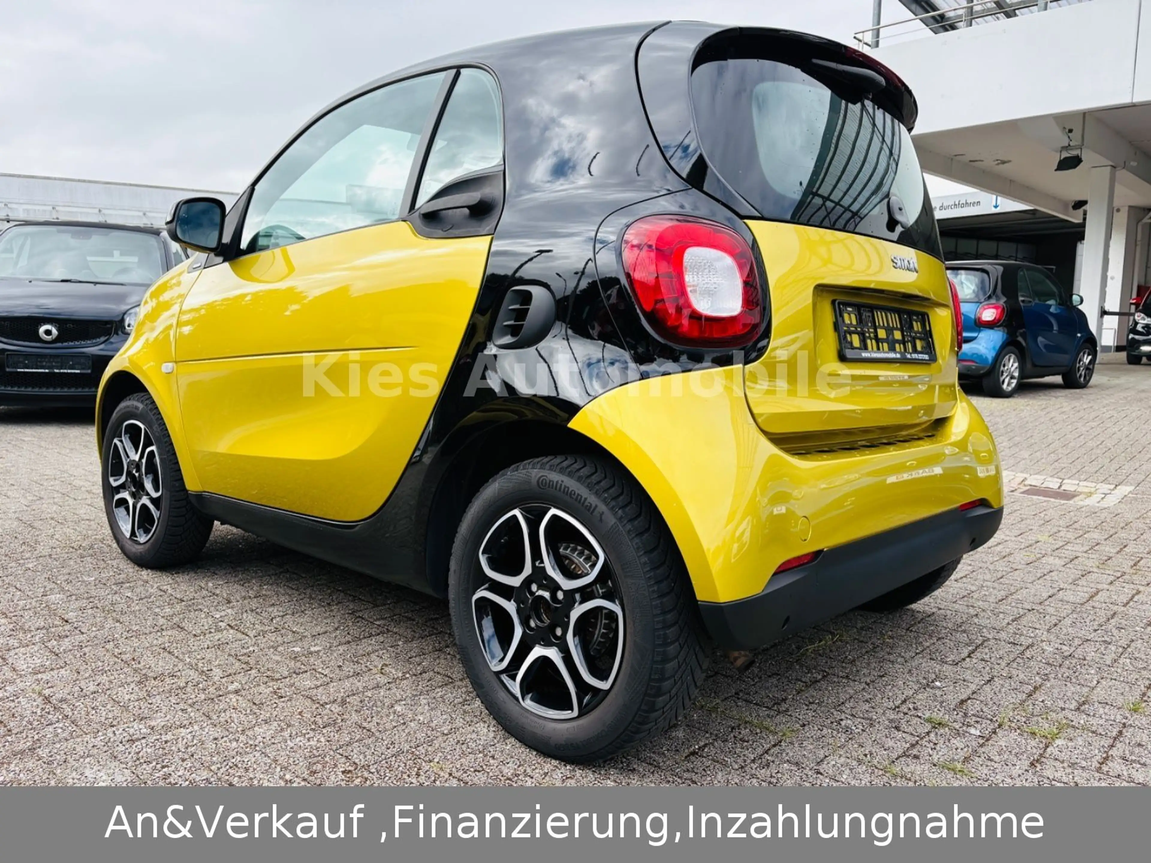 smart forTwo Prime AUTOM/LEDER/SITZH/PANO/KLIMA — photo 4