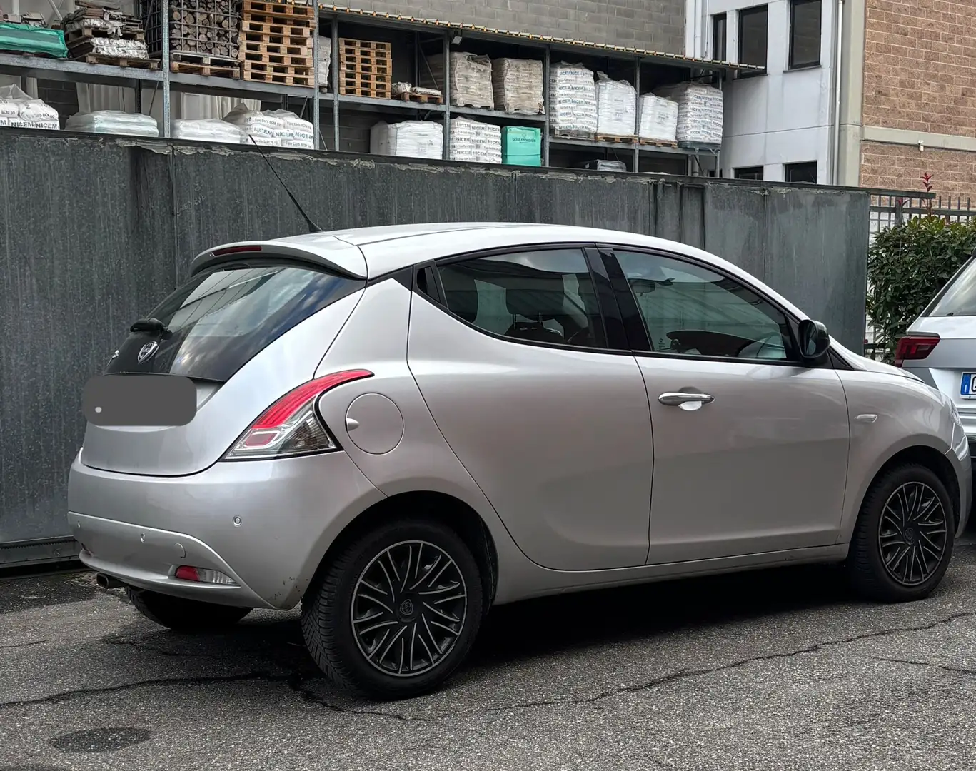 Lancia Ypsilon Ypsilon 1.2 Silver 69cv Zilver - 2