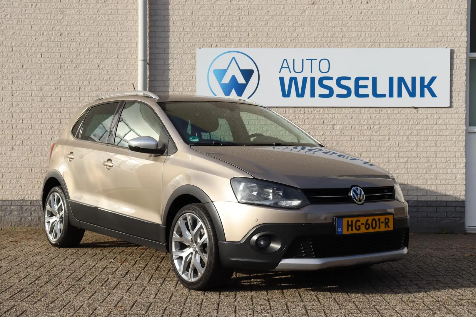 Volkswagen Polo Cross 1.2 TSI Jaune - 2