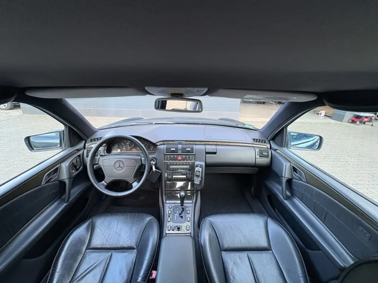 Mercedes-Benz E 280 Avantgarde * Leder * Xenon * PDC, foto 8