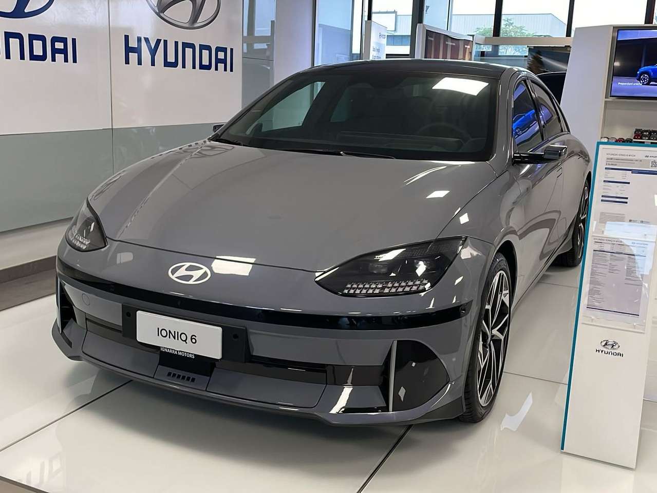 Hyundai IONIQ 6 77.4KWH 2WD EVOLUTION + DM + SR 8005