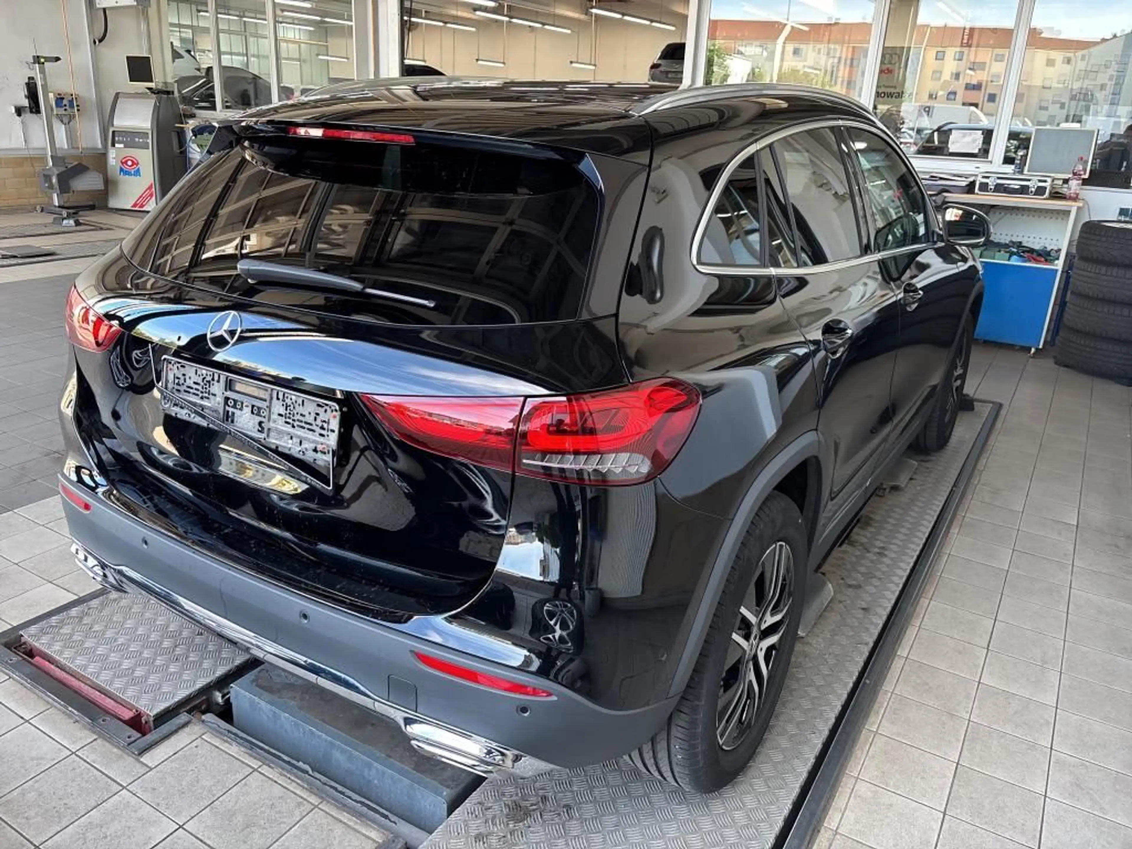 Mercedes-Benz GLA 200 /LEDER/PANO/KAMERA/SITZHEIZ/ — photo 4