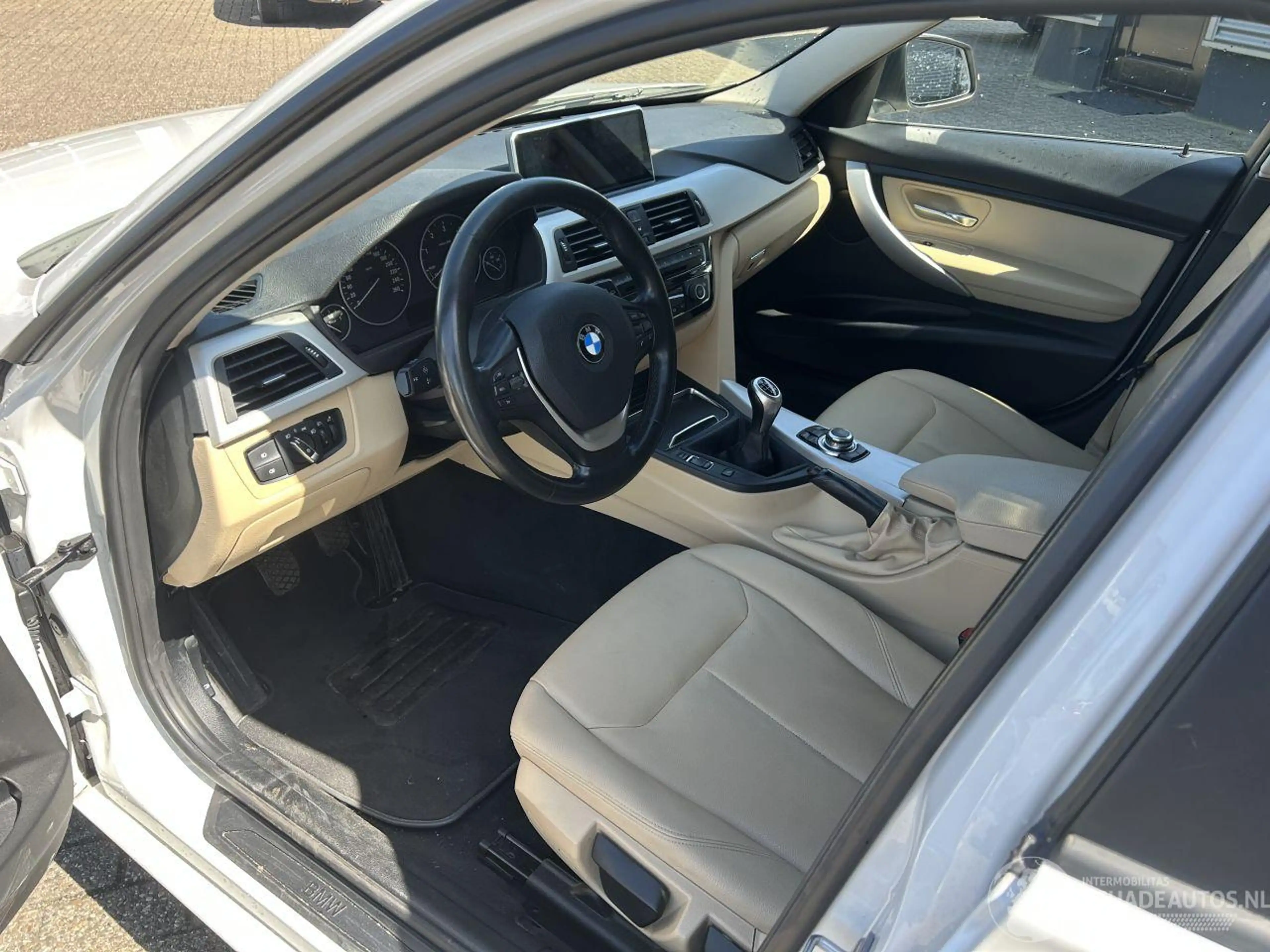 BMW 316 3-serie 316D Touring Executive — photo 9