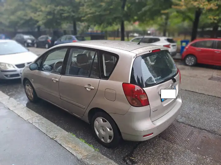 Toyota Corolla Corolla Verso 1.6 vvt-i