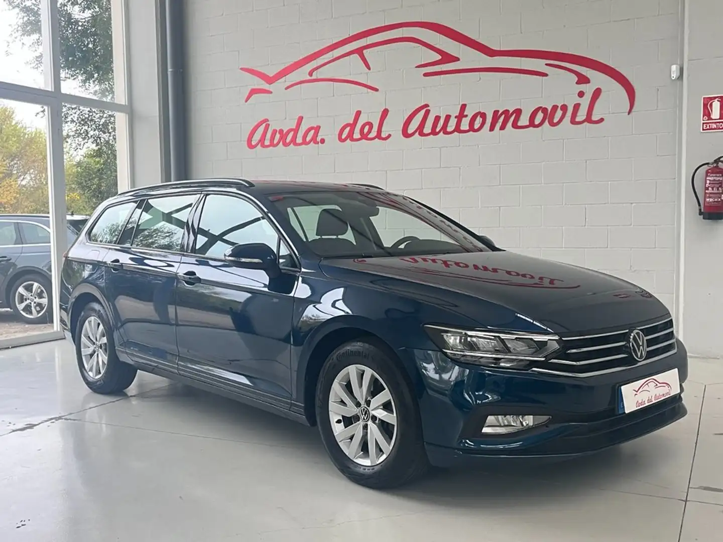 Volkswagen Passat Variant Business 2.0 TDI 90kW(122CV) DSG Azul - 1