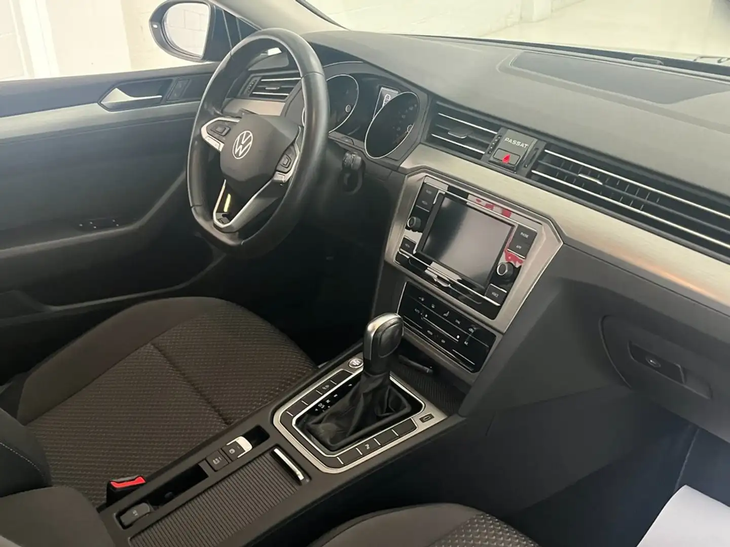 Volkswagen Passat Variant Business 2.0 TDI 90kW(122CV) DSG Blau - 2