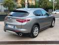 Alfa Romeo Stelvio 2.2 TD Executive Q4 190cv AT8 Euro 6d-Temp Grigio - thumbnail 3