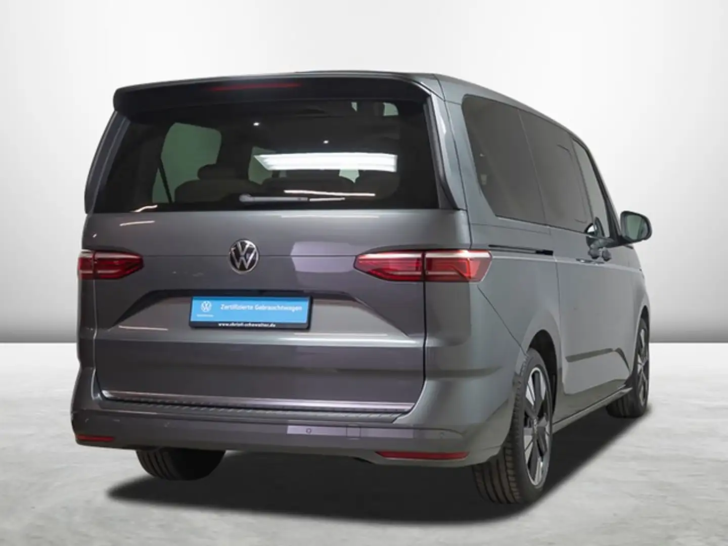 Volkswagen T7 Multivan 2.0 TDI DSG lang Style 7-Sitzer AHK Grijs - 2