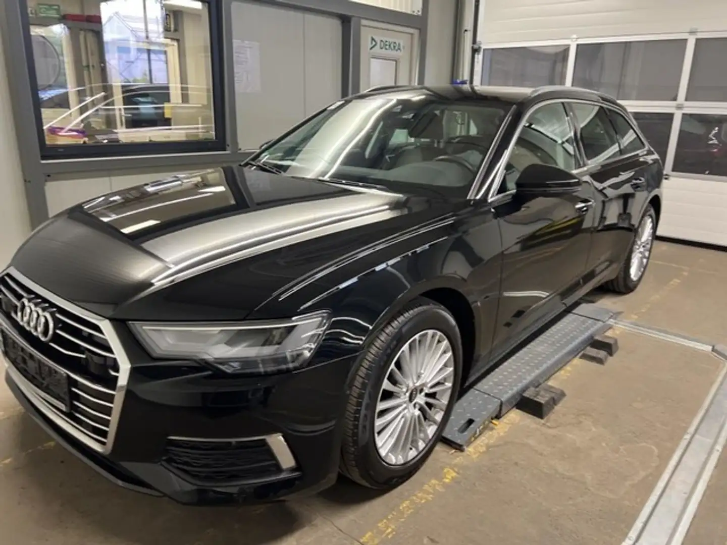Audi A6 Avant Design 2.0 TFSI S-Tronic Side&Lane/Kame Desi Schwarz - 1