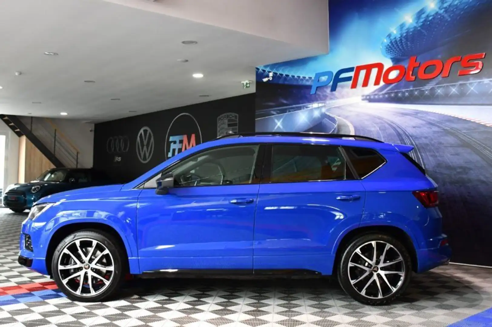 CUPRA Ateca 2.0 TSI 300 DSG 4Drive GPS Virtual Beats ACC DCC Caméra 360 Hayon TO Front Lane JA 19 Blu/Azzurro - 2