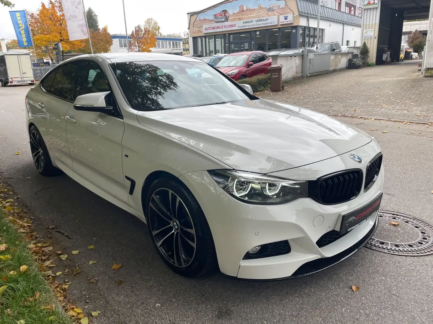 BMW 320 d GT M Sport*Nav*Kam*Shadow*HeadUp*LED* Weiß - 2