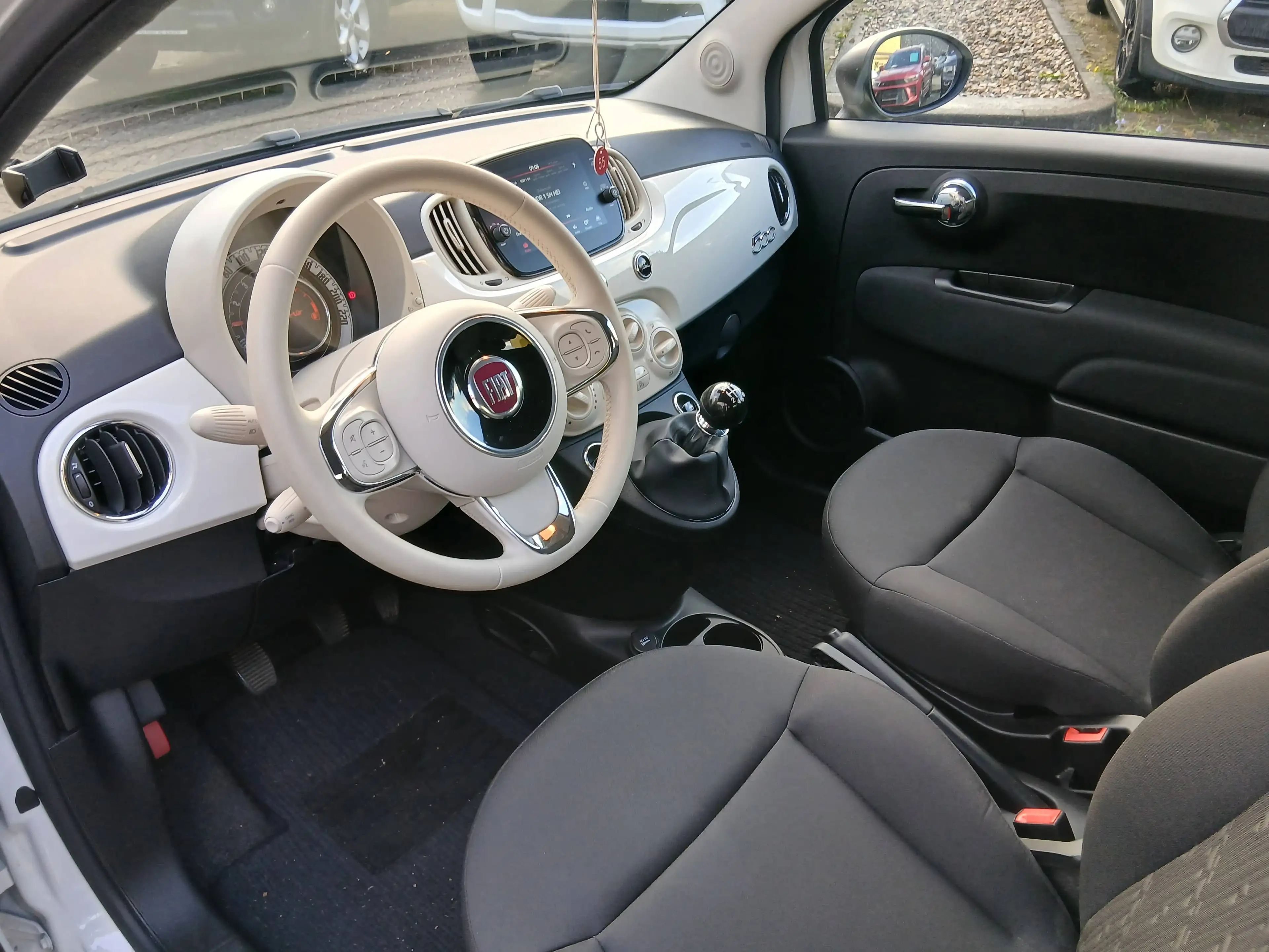 Fiat 500C Hybrid*Klima*Top Zustand*TÜV Neu — photo 8
