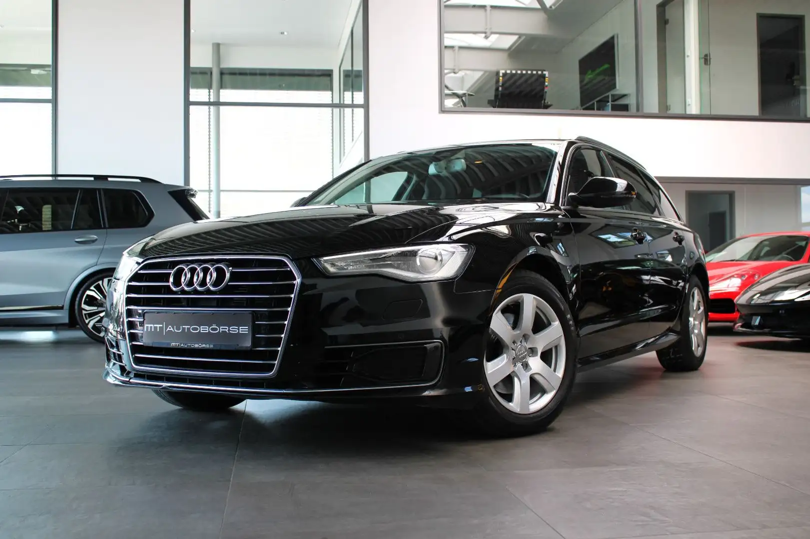 Audi A6 AVANT 2.0 TDI ULTRA AUTOMATIK/BOSE/NAVI/XENON Schwarz - 2