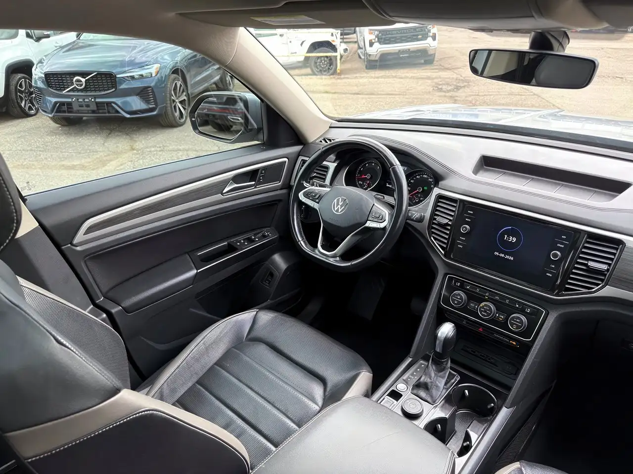 Volkswagen Atlas снимка Volkswagen Atlas