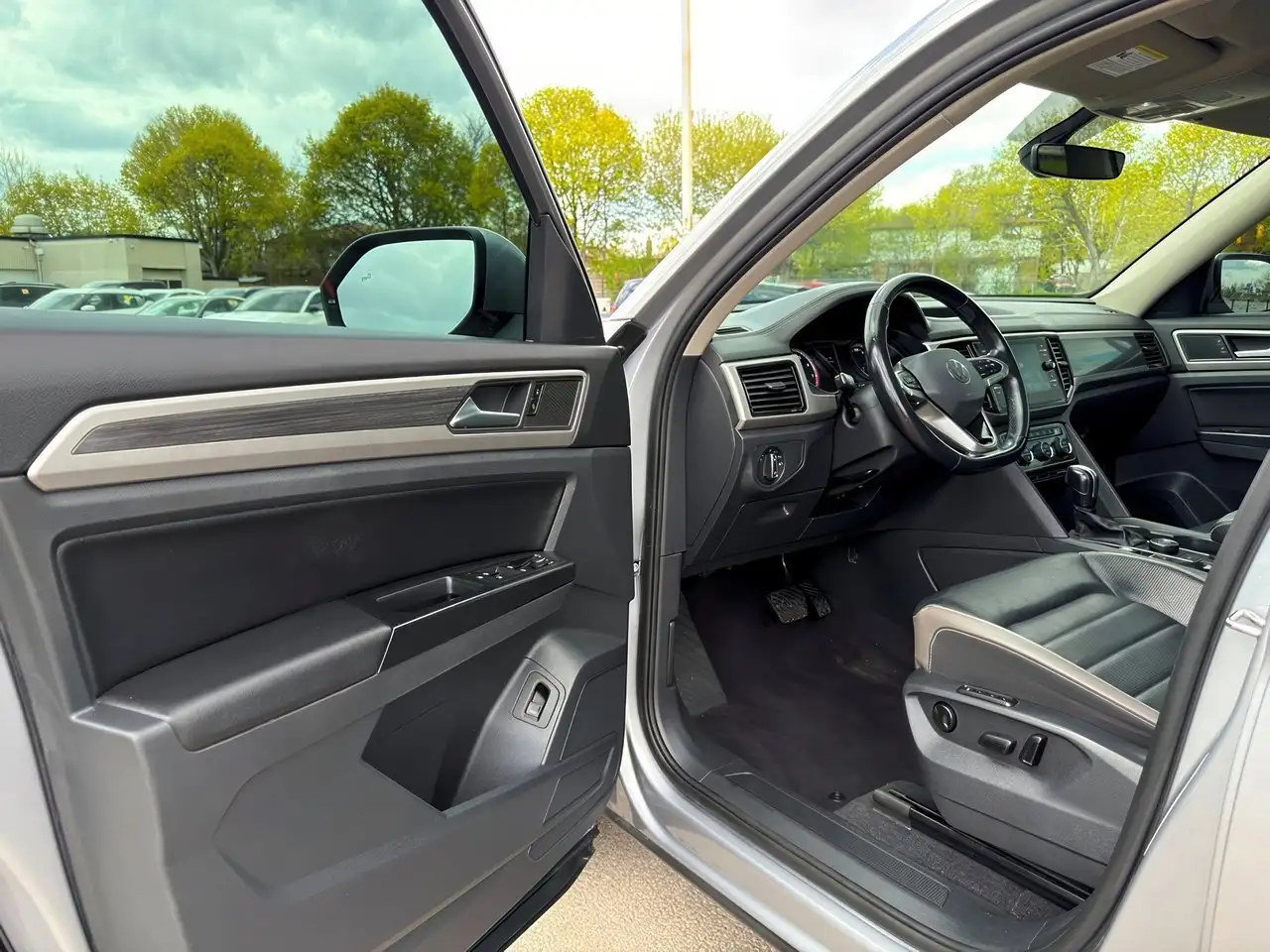 Volkswagen Atlas снимка Volkswagen Atlas