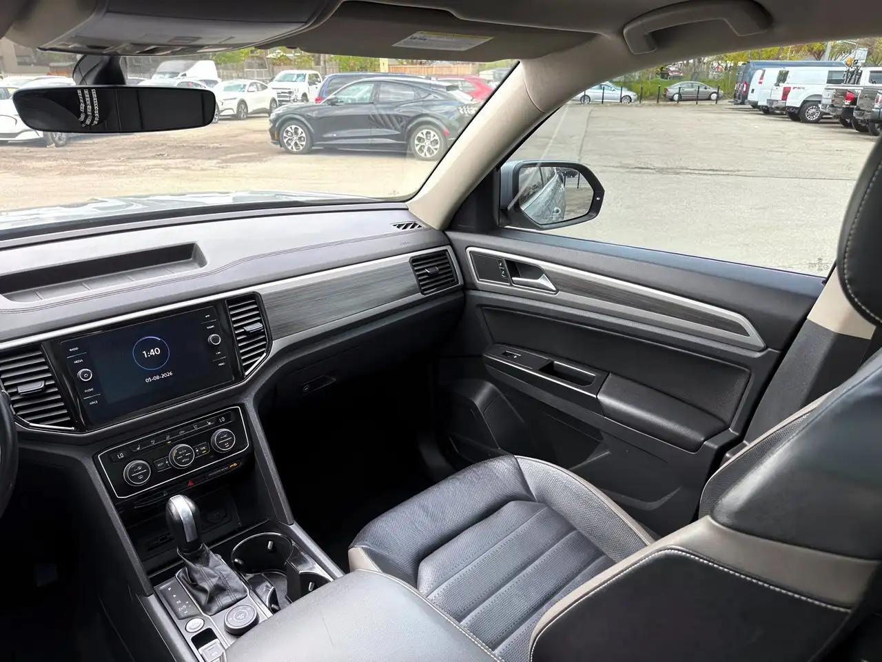 Volkswagen Atlas снимка Volkswagen Atlas