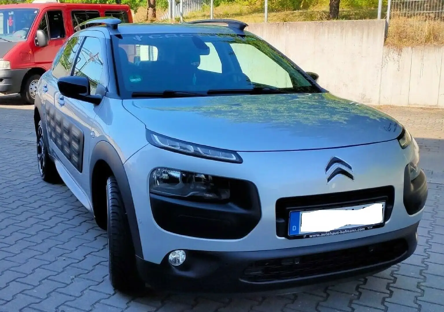 Citroen C4 Cactus C4 Cactus BlueHDi 100 Stop Silber - 1