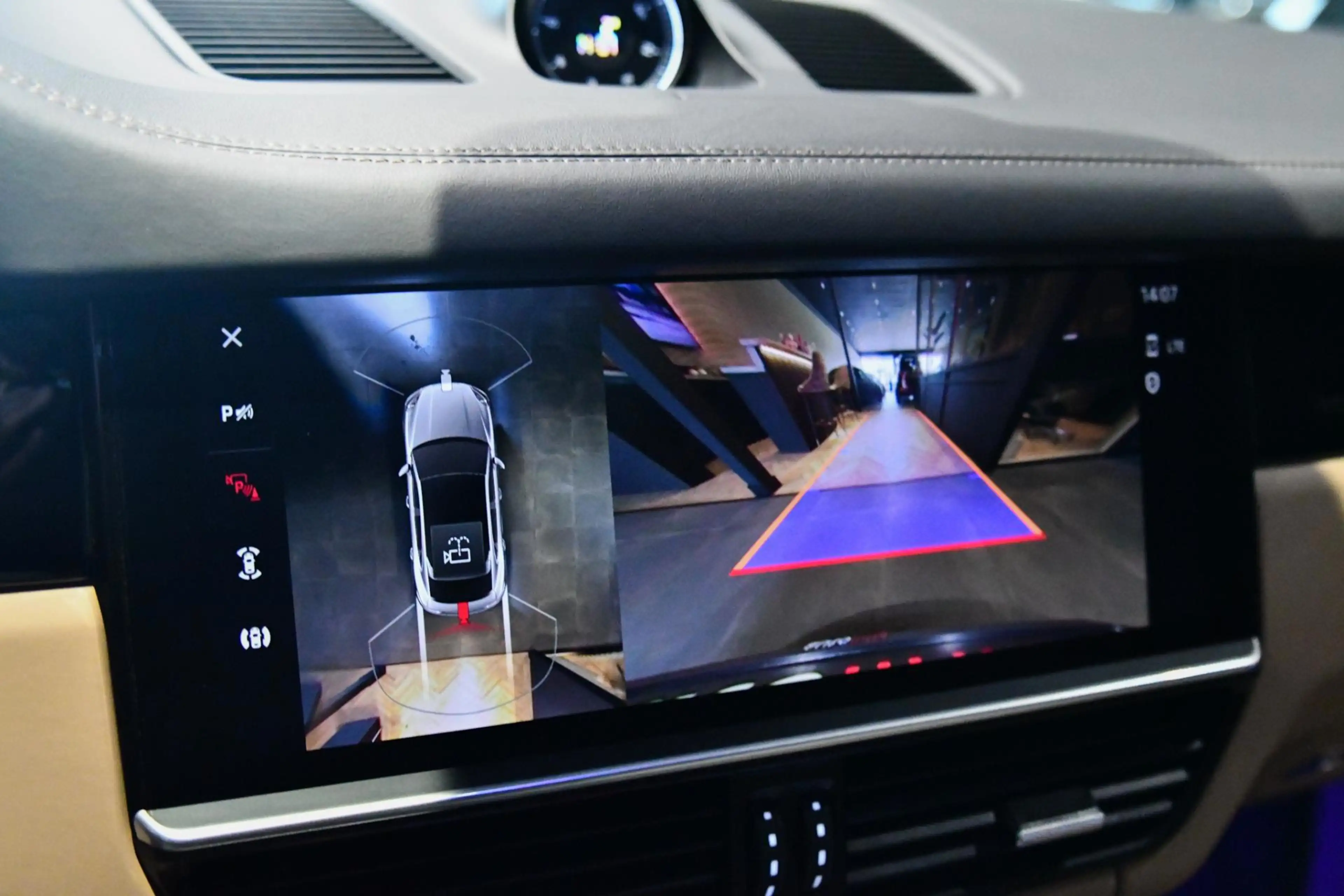 Porsche Cayenne Coupé 3.0 E-Hybrid Sport Design Platinum, Chrono, — photo 21