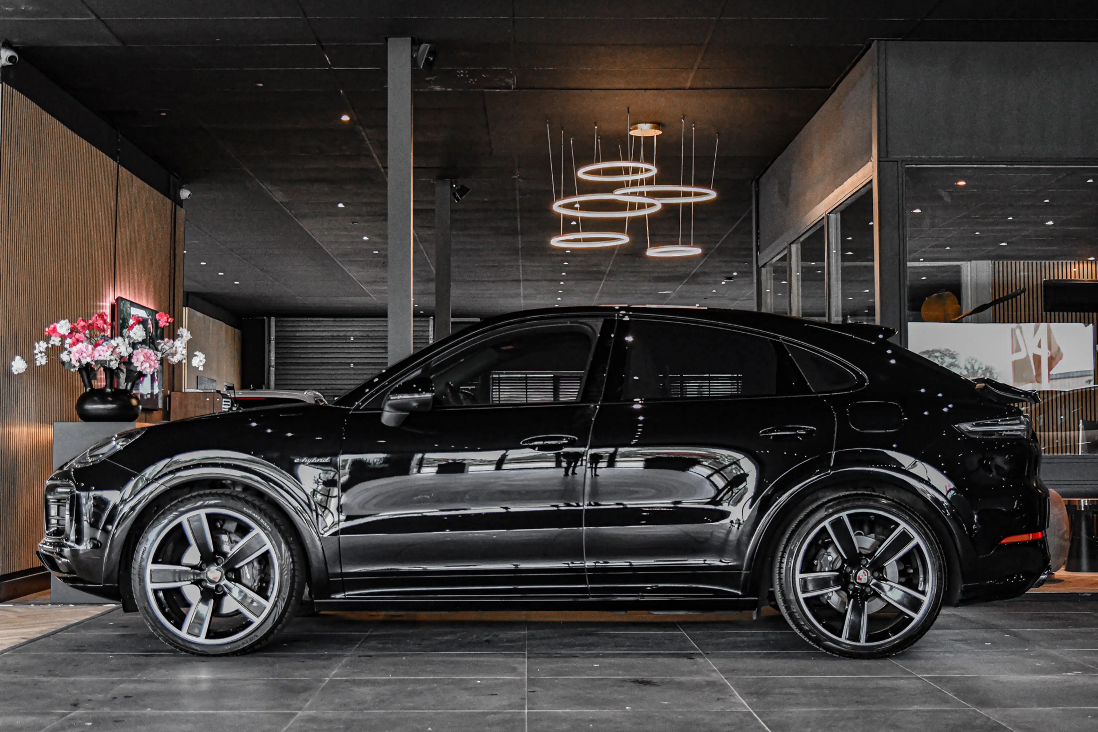 Porsche Cayenne Coupé 3.0 E-Hybrid Sport Design Platinum, Chrono, — photo 6