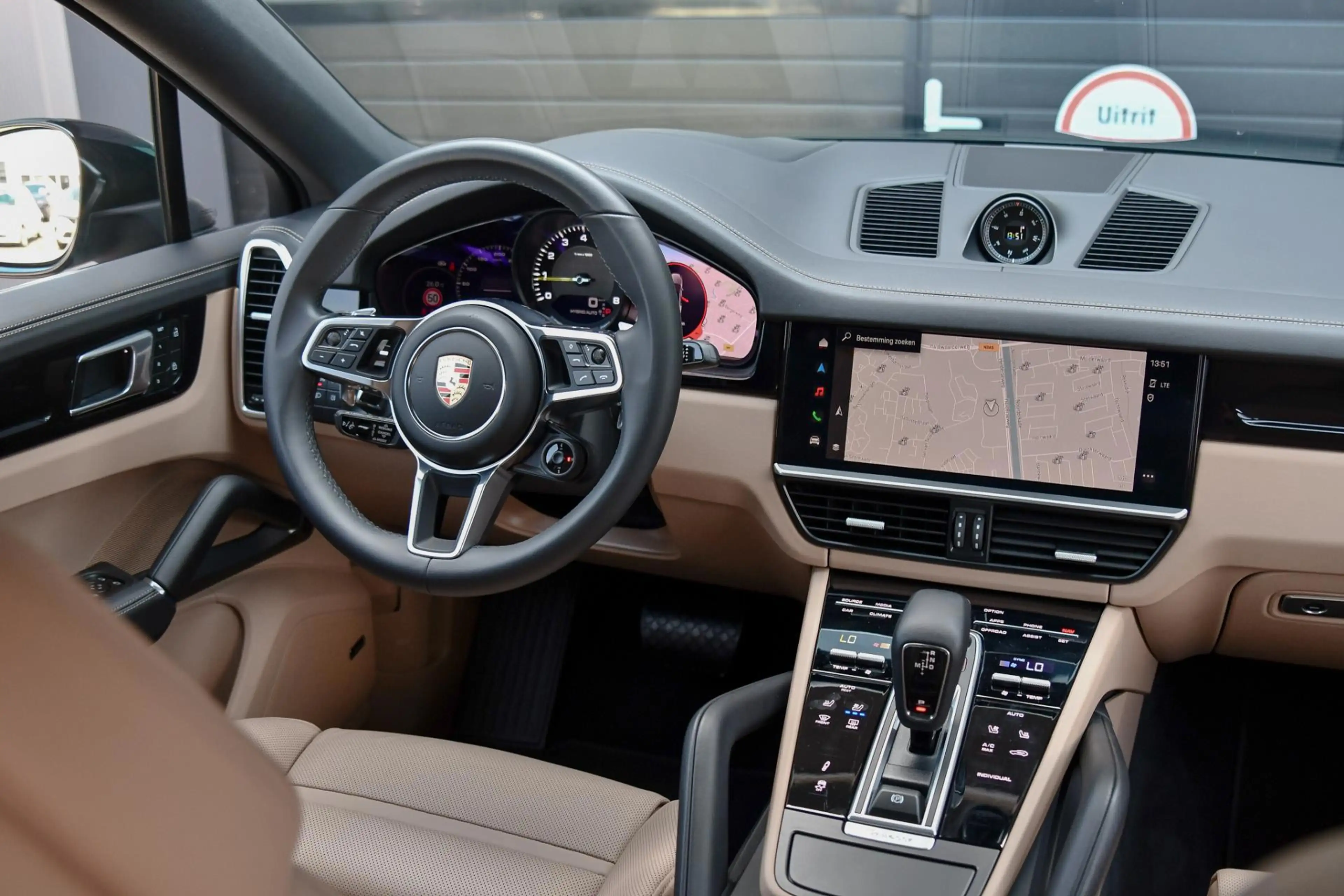Porsche Cayenne Coupé 3.0 E-Hybrid Sport Design Platinum, Chrono, — photo 9