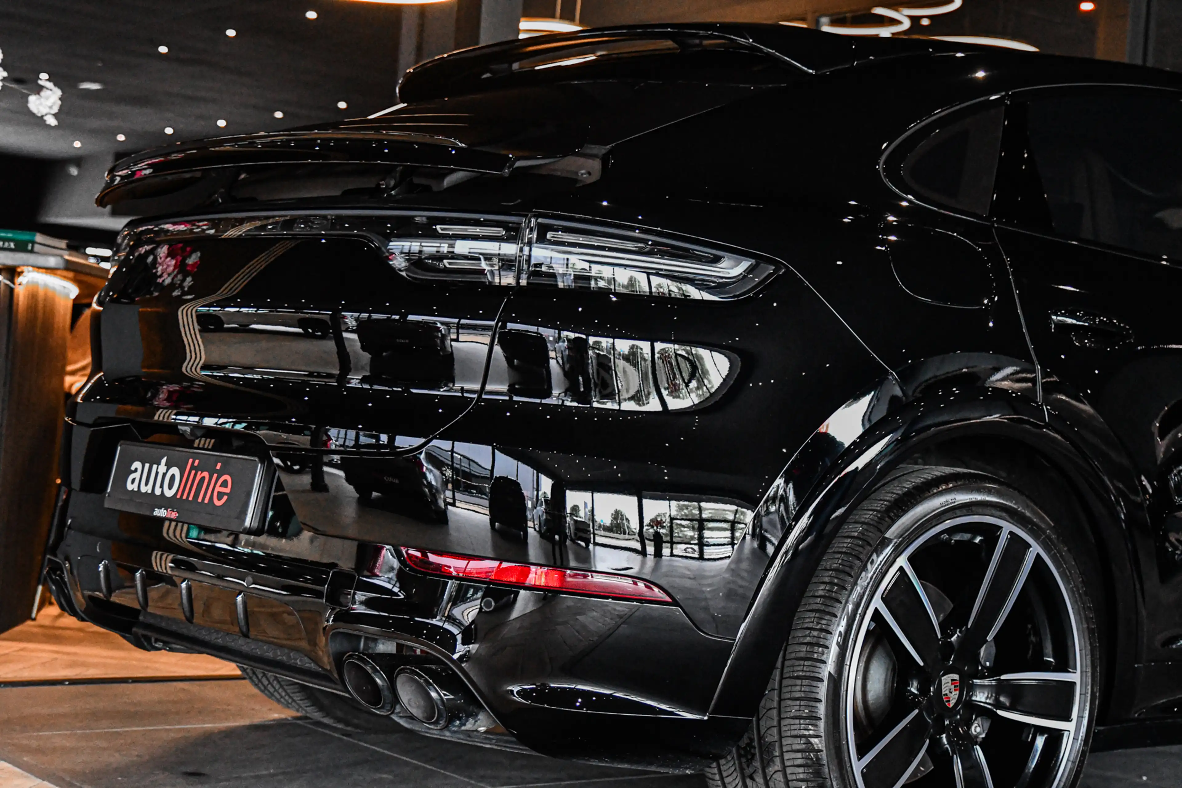 Porsche Cayenne Coupé 3.0 E-Hybrid Sport Design Platinum, Chrono, — photo 8