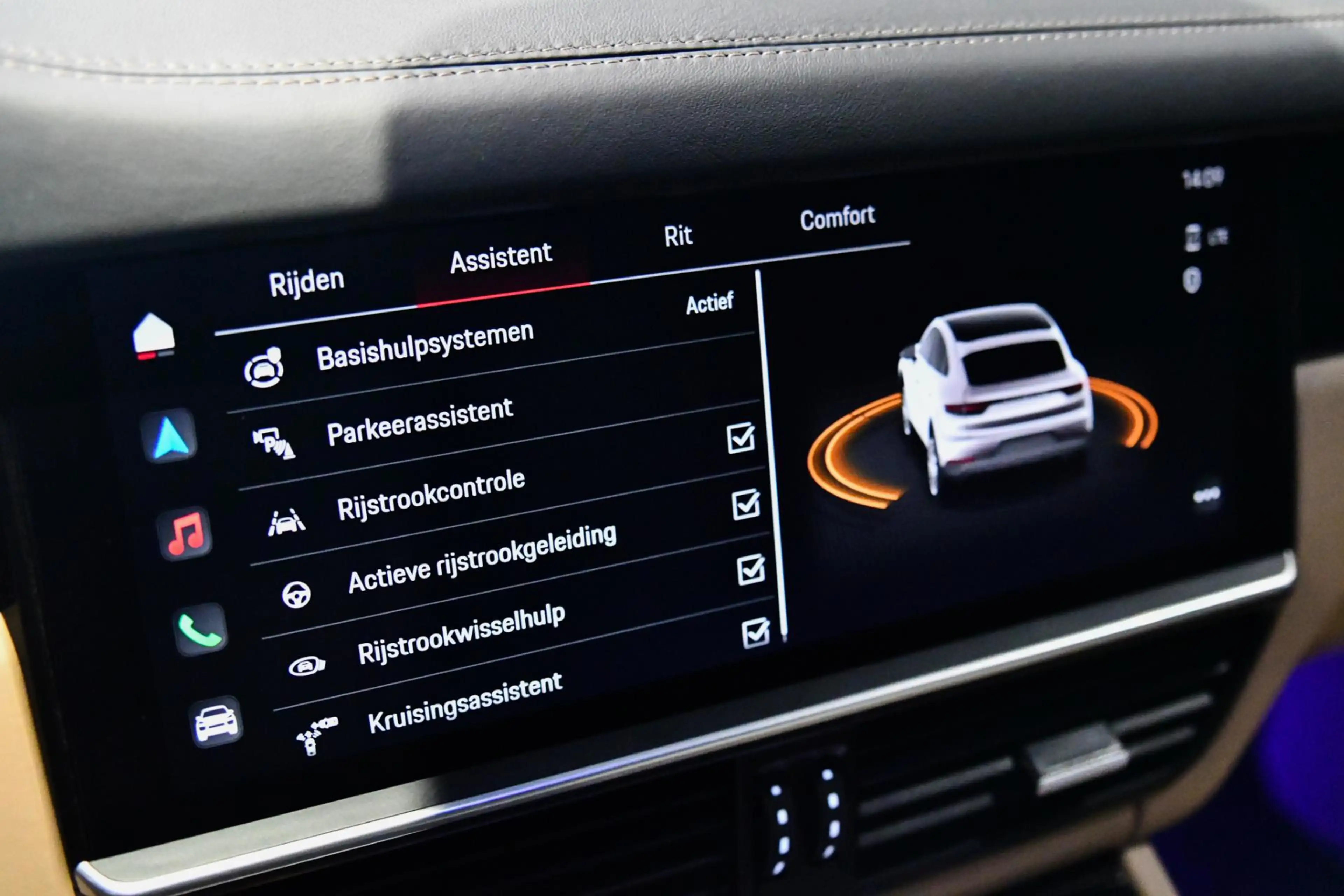Porsche Cayenne Coupé 3.0 E-Hybrid Sport Design Platinum, Chrono, — photo 43