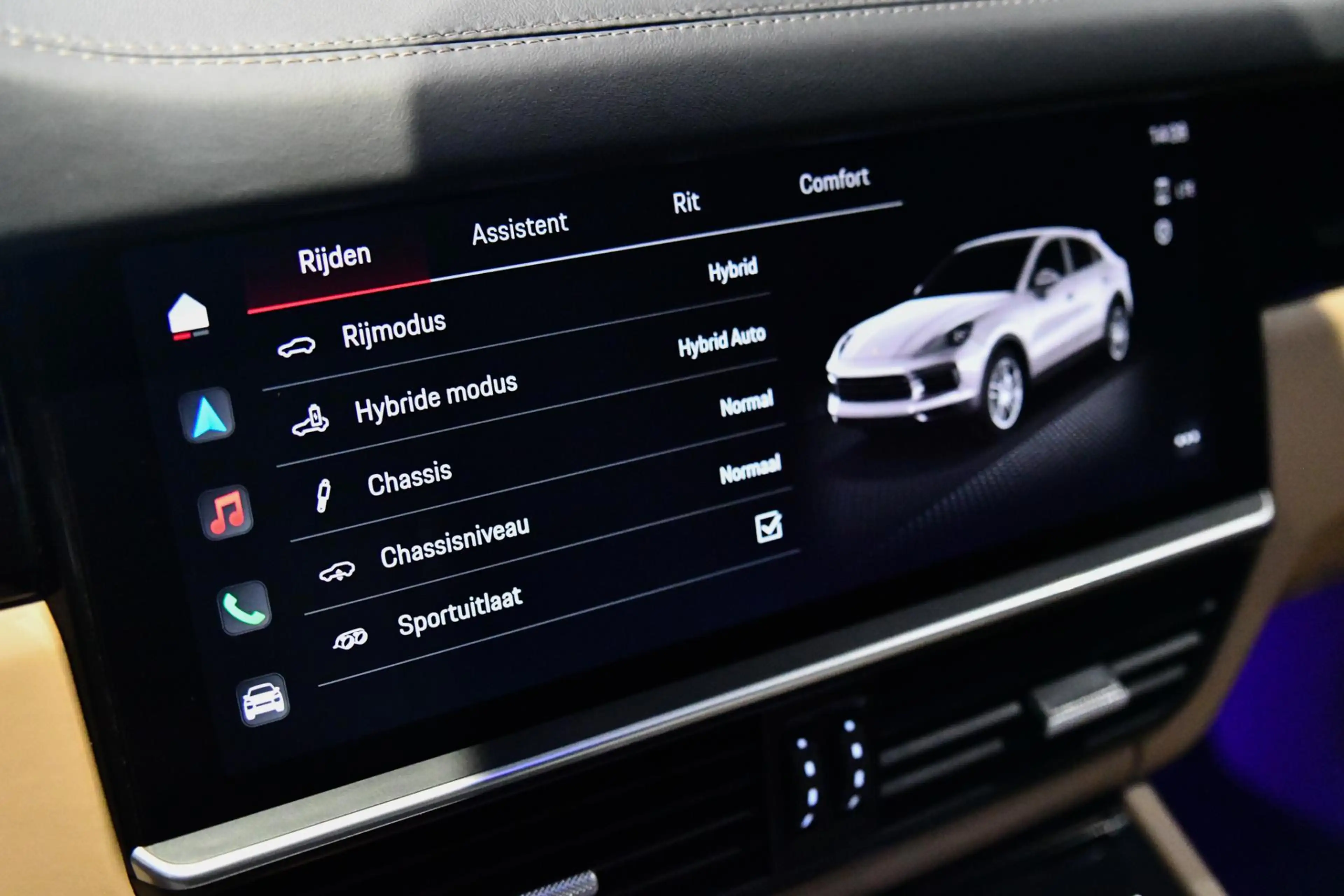 Porsche Cayenne Coupé 3.0 E-Hybrid Sport Design Platinum, Chrono, — photo 42