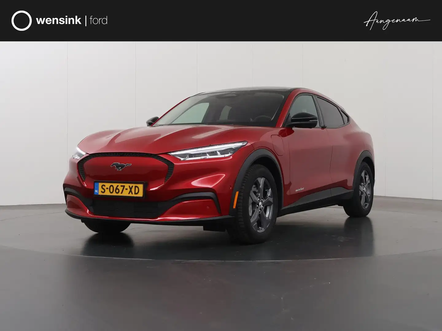 Ford Mustang Mach-E RWD 75 kWh | Panoramadak | Stoel/Stuurverwarming | Rouge - 1