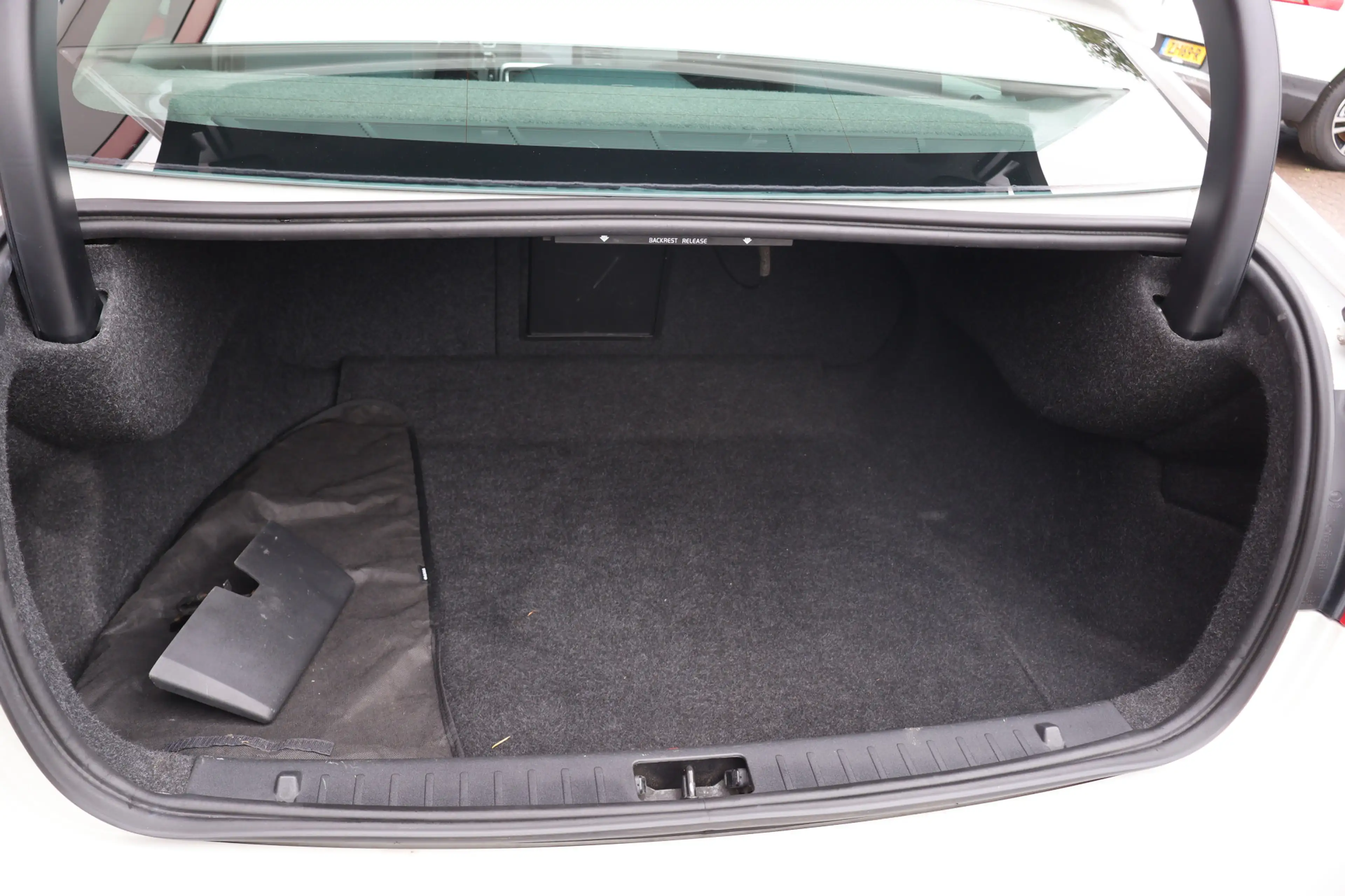 Volvo S60 2.0T Intro Edition | Origineel NL | Schuif -/ kant — photo 19