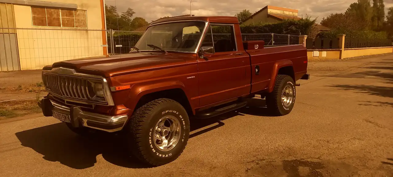Jeep J10 Laredo, foto 7