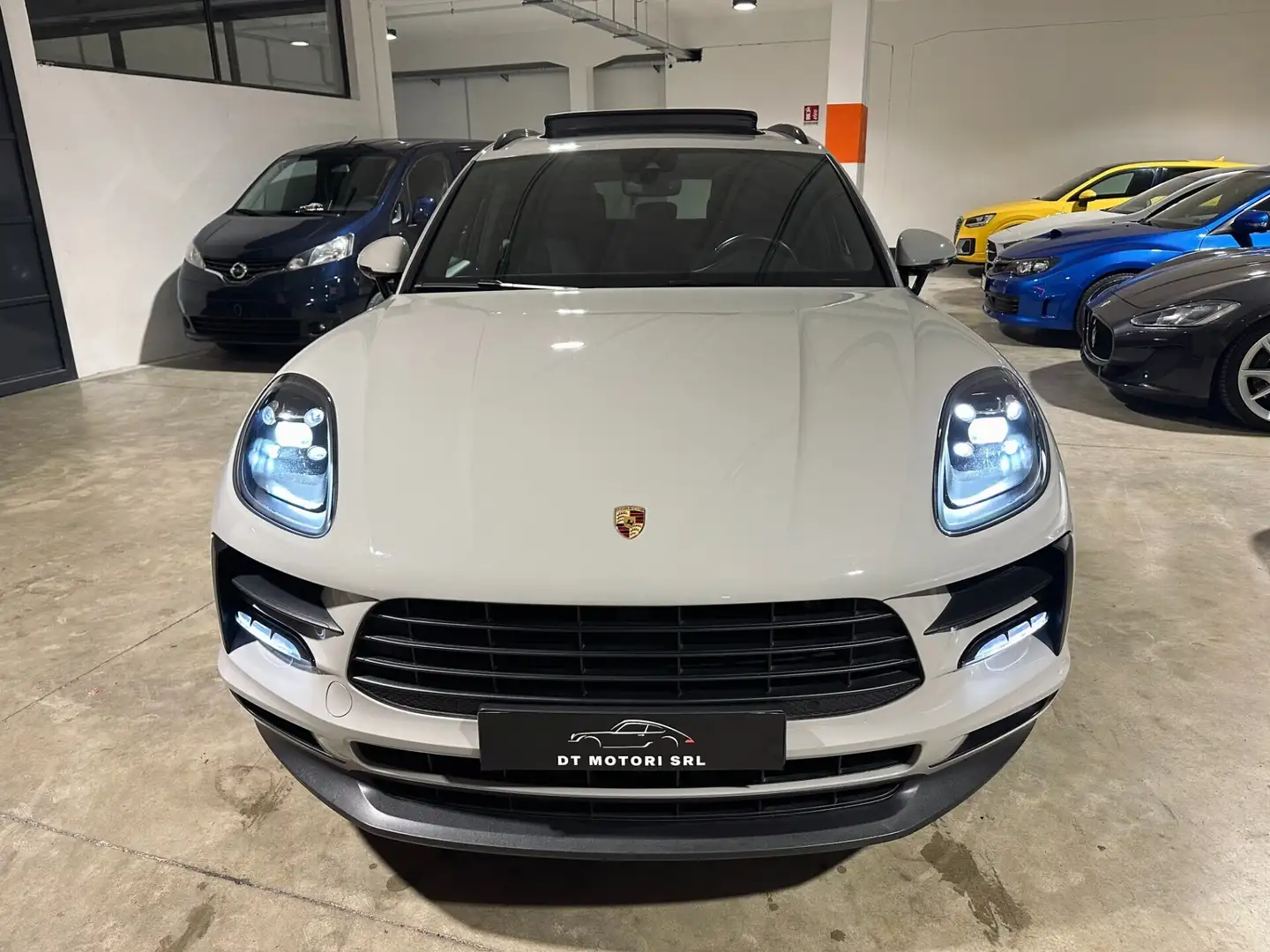 Porsche Macan 2.0 TETTO - PASM - RETROCAMERA - TAGLIANDI UFF. Grigio - 2