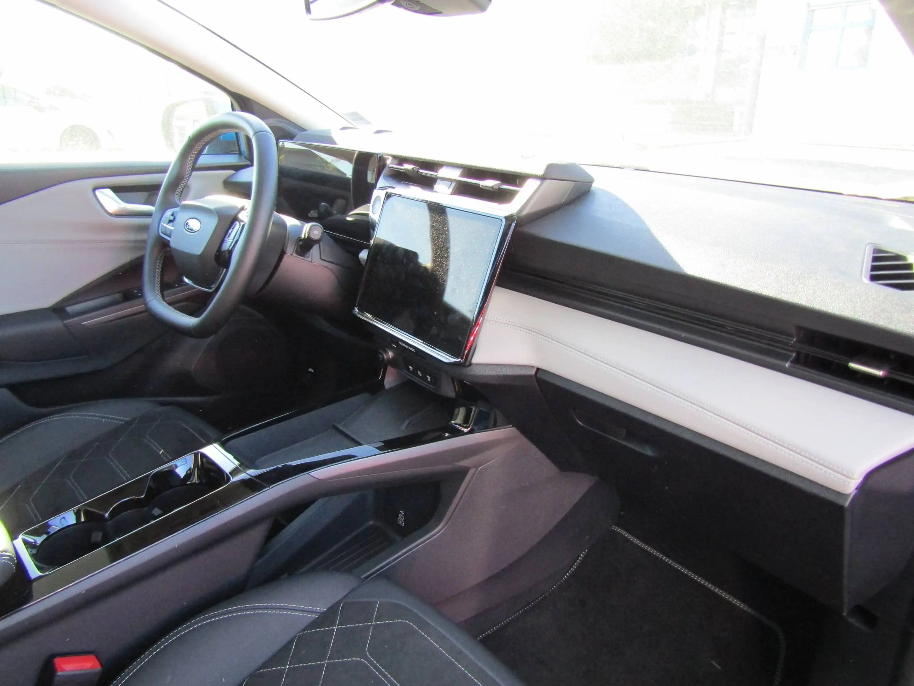 Ford Puma Gen-E Premium - AHK/Pano/ACC/TWA/Keyfree/ — photo 9