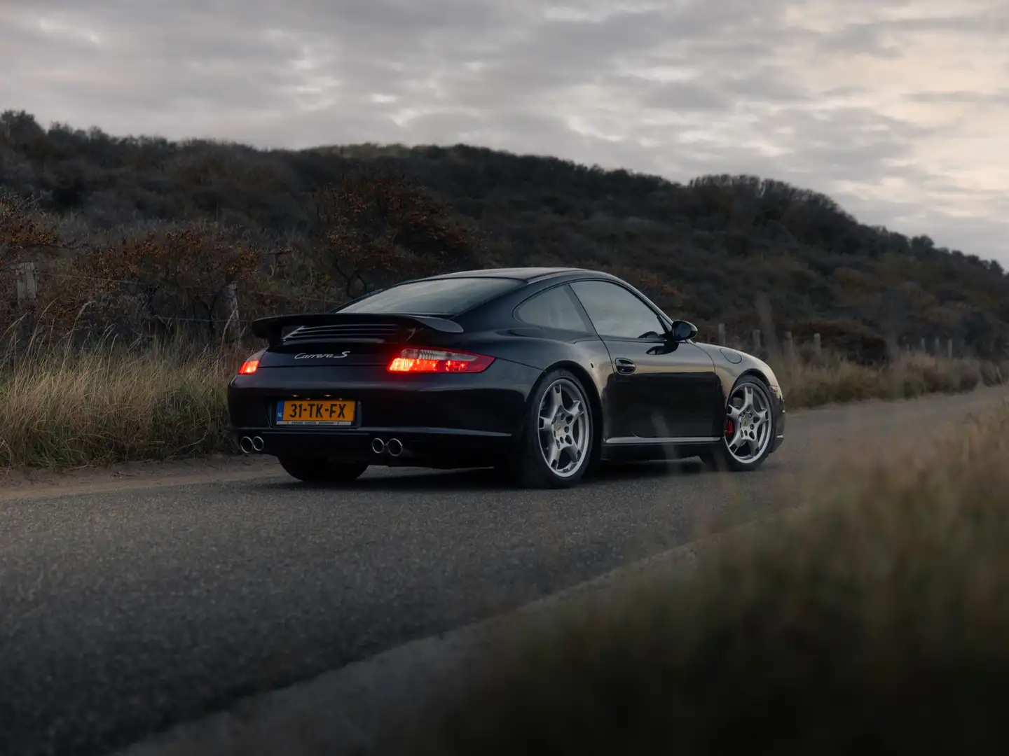 Porsche 997 911 3.8 Carrera S 2005 – Handgeschakeld Zwart - 2