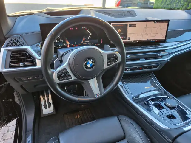 BMW X5 view 10