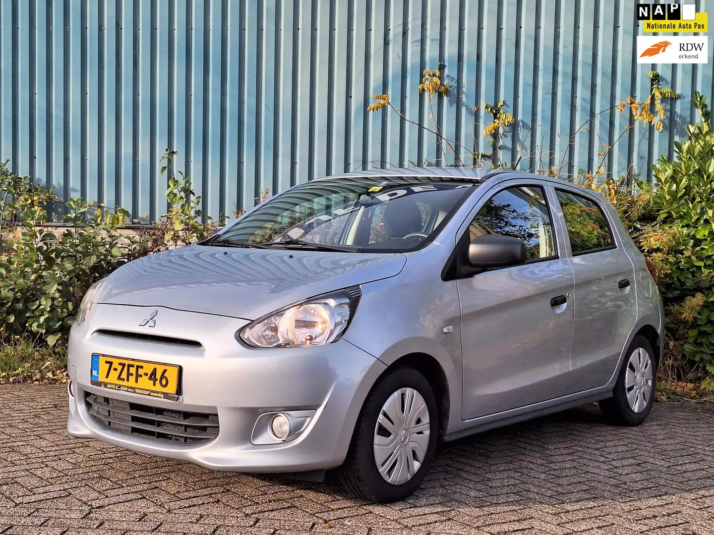 Mitsubishi Space Star | 1.0 Inform | Airco | 2e eigenaar | Bluetooth | N Grijs - 1